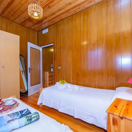 Rita Sulle Colline Di Stresa Chalet Gignese